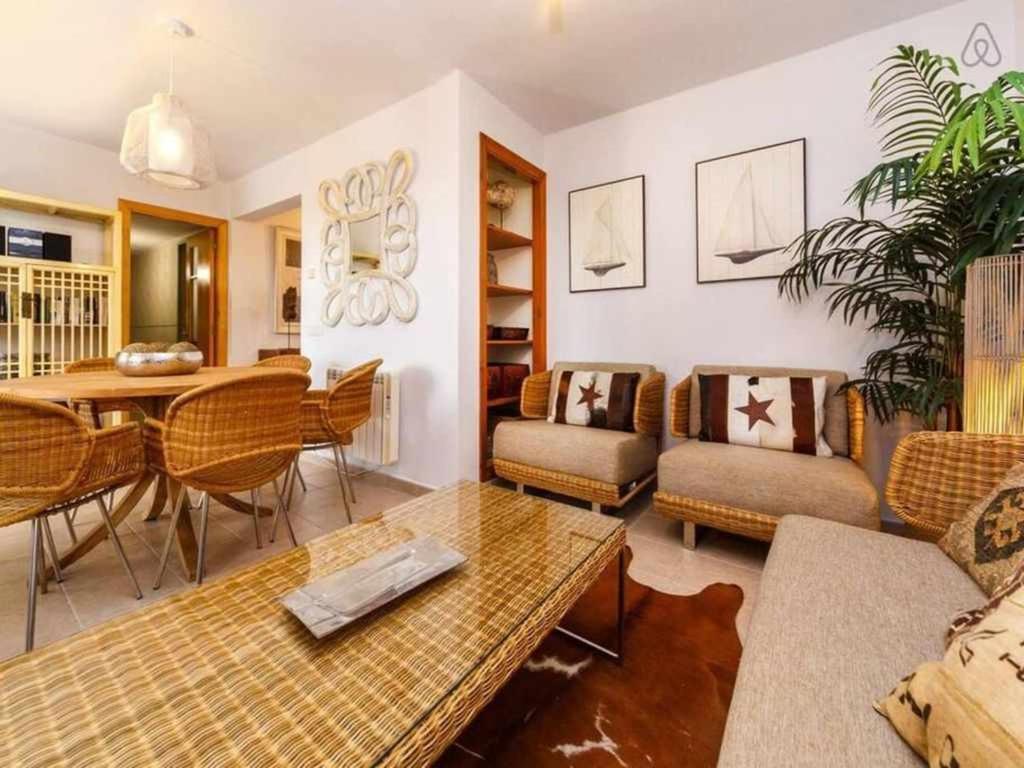 ביניבקה Villa Jarama Elegante Chalet Cerca De La Playa מראה חיצוני תמונה
